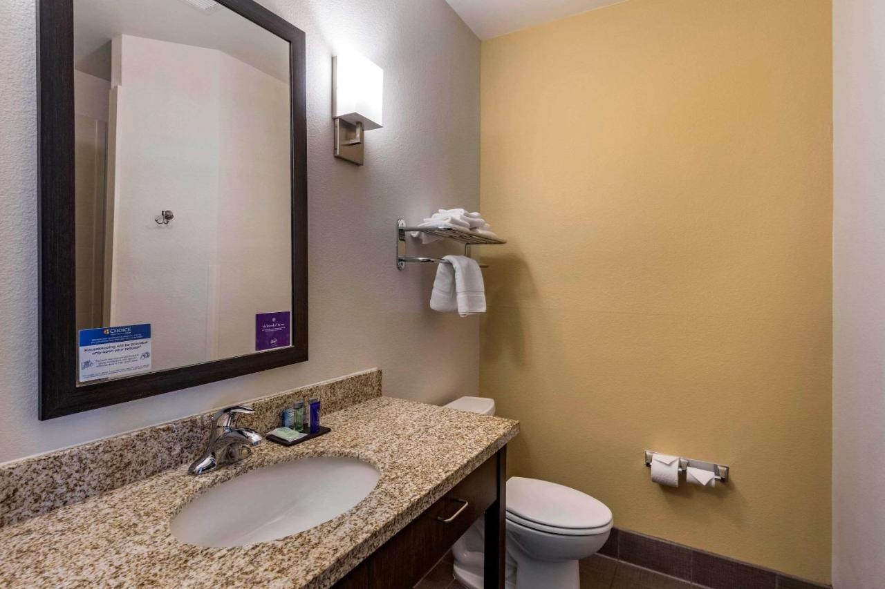 Sleep Inn & Suites Miles City Exteriör bild